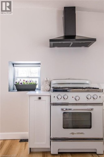 62 Liberty Street, Hamilton, ON 