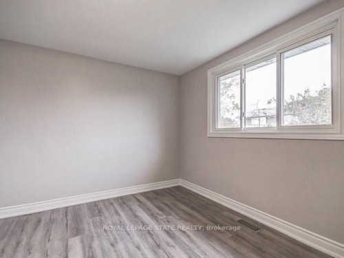 1004 Garth Street, Hamilton, ON 