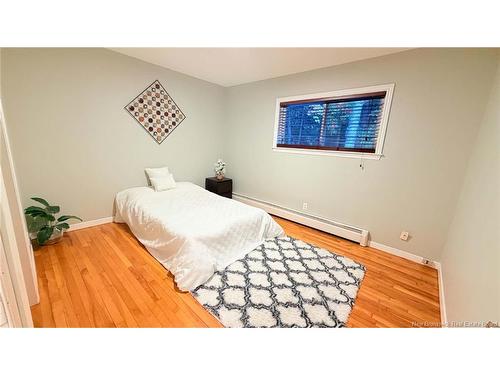 132 Topcliffe Cres, Fredericton, NB 