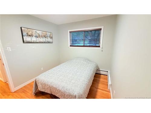 132 Topcliffe Cres, Fredericton, NB 