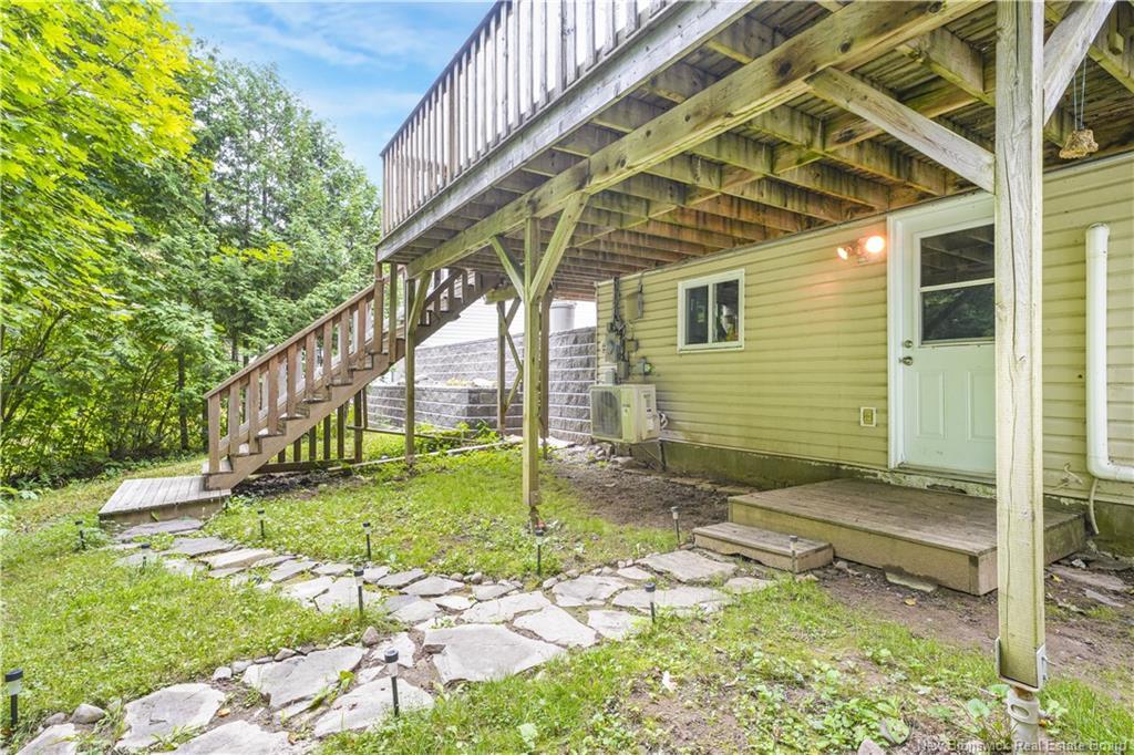132 Topcliffe Cres, Fredericton, NB