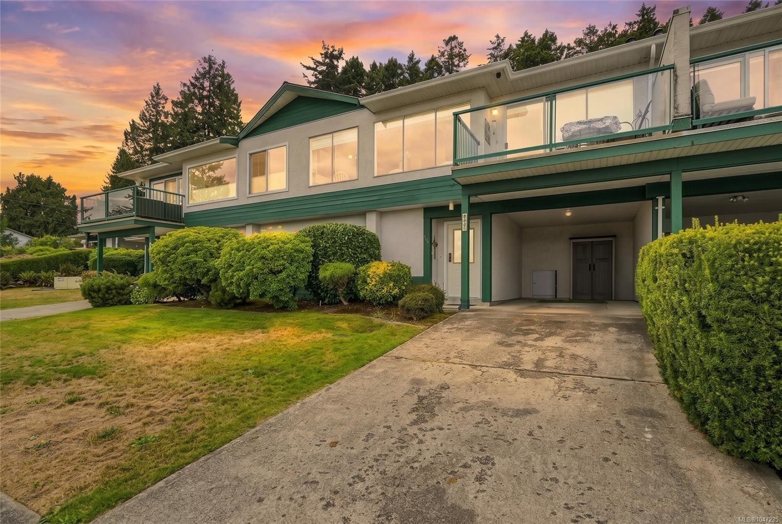 977 Highview Terr, Nanaimo, BC