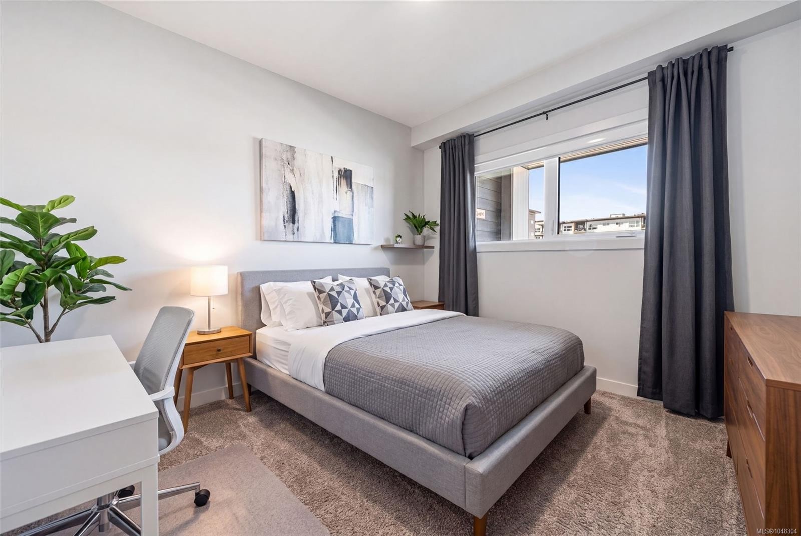 #302-2469 Gateway Rd, Langford, BC