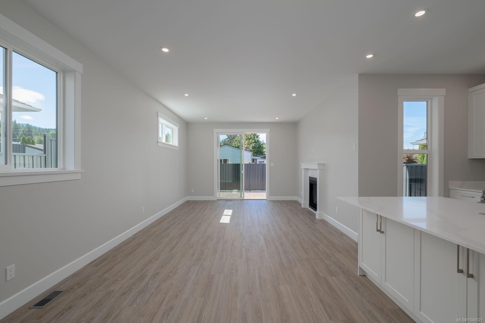 1342 Mckinley Rd, Ladysmith, BC