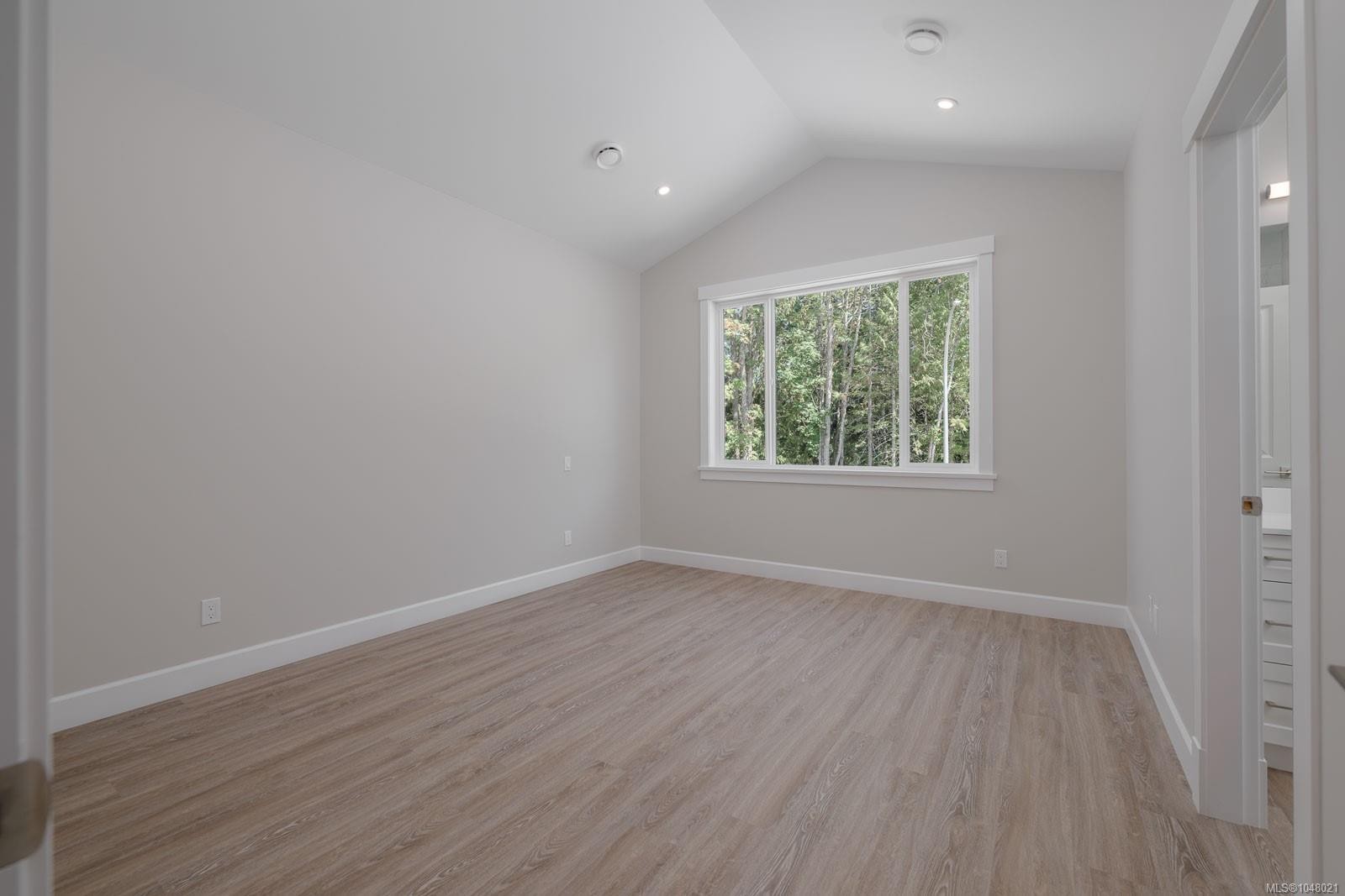 1342 Mckinley Rd, Ladysmith, BC