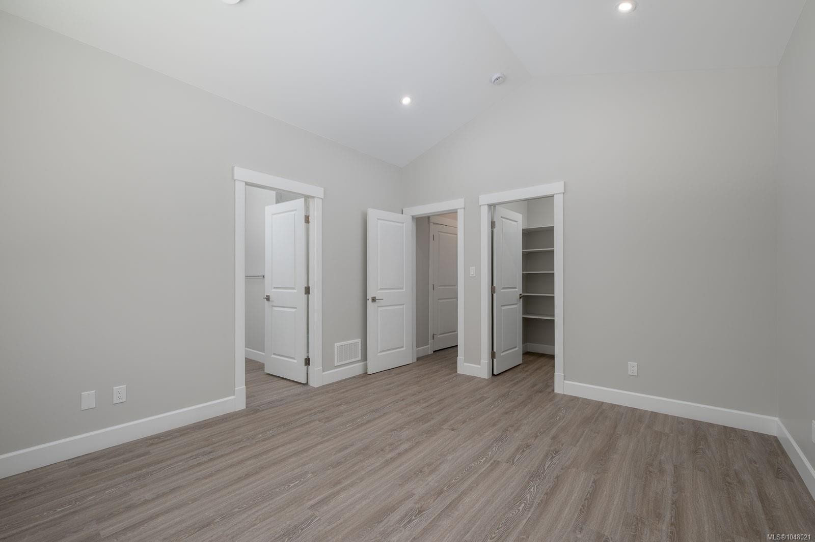 1342 Mckinley Rd, Ladysmith, BC