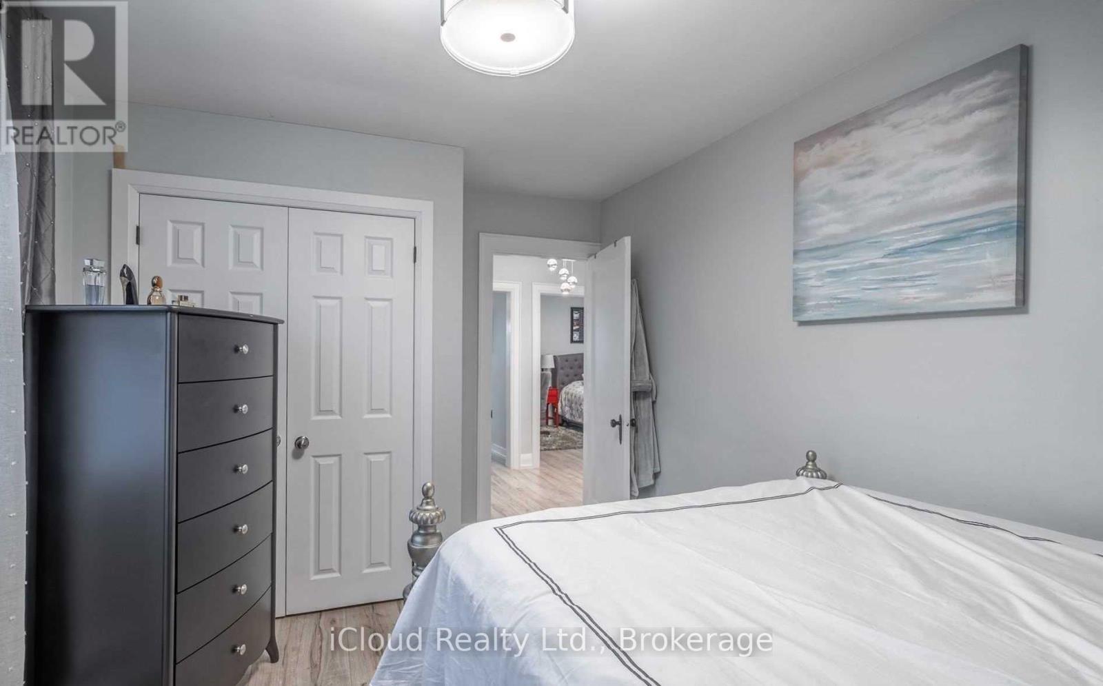 Main - 361 Beach Boulevard W, Hamilton, ON