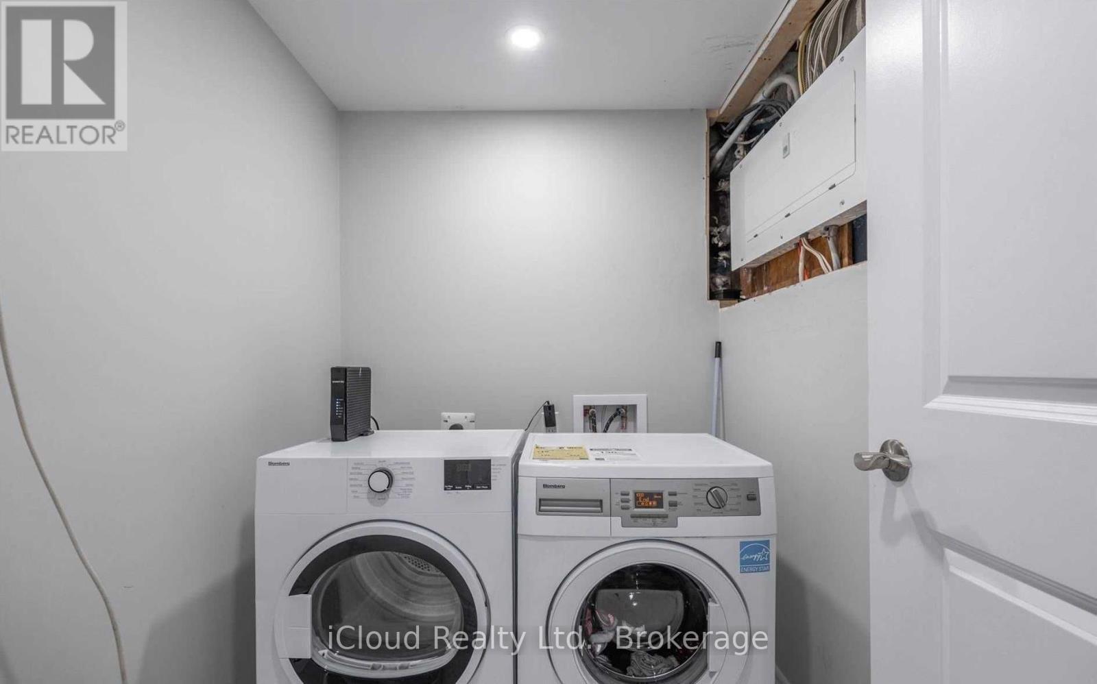 Main - 361 Beach Boulevard W, Hamilton, ON