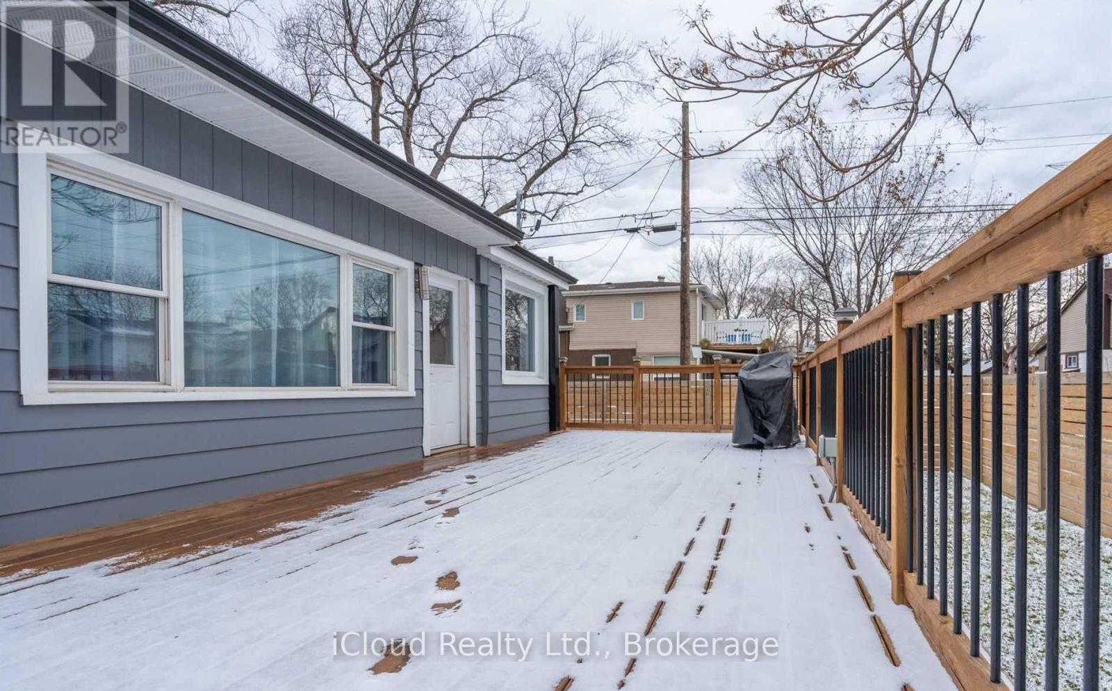Main - 361 Beach Boulevard W, Hamilton, ON