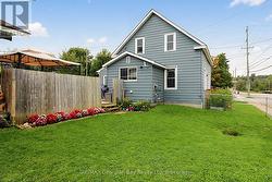 FENCED YARD - 