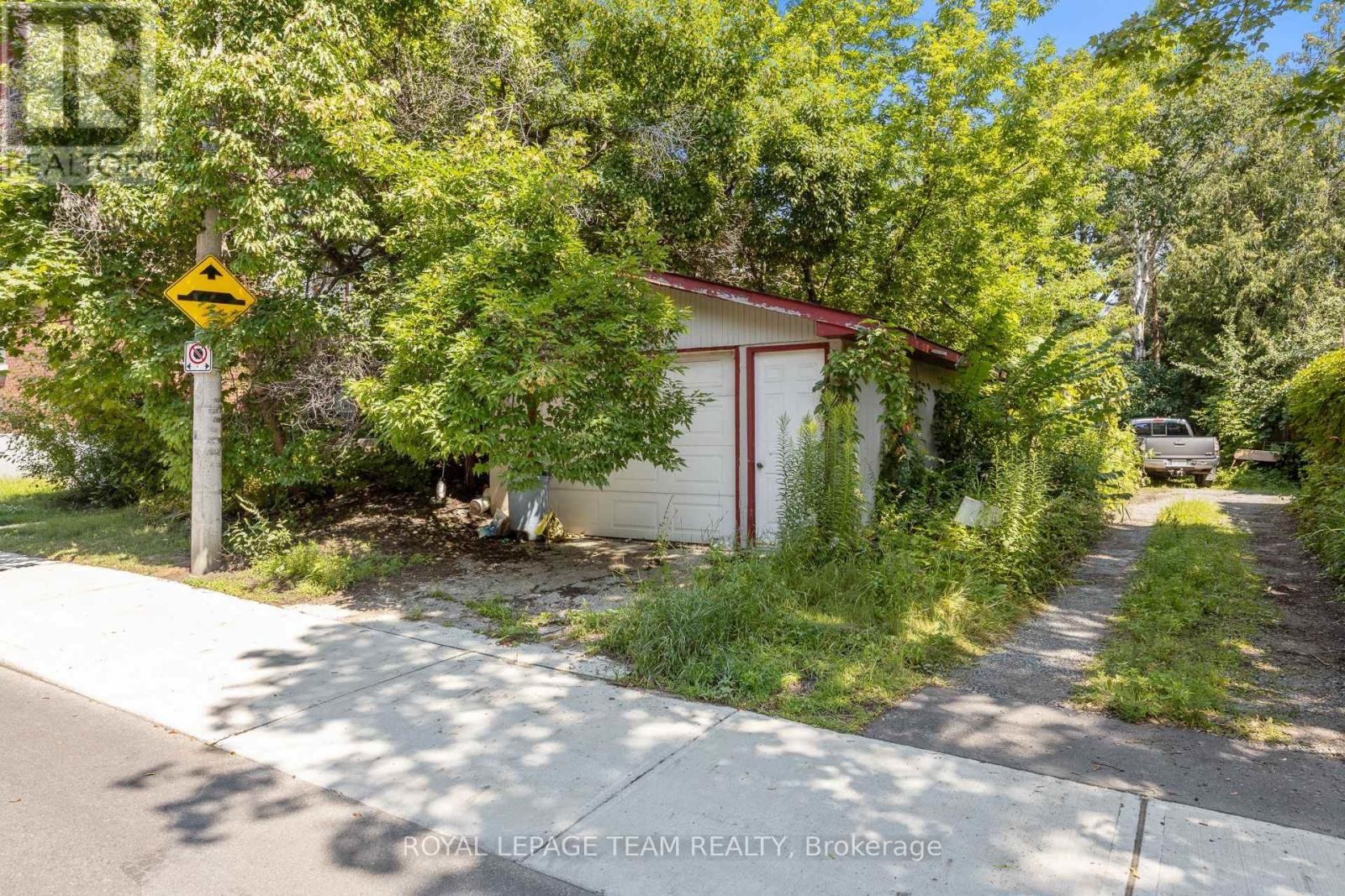 101 Grosvenor Avenue, Ottawa, ON