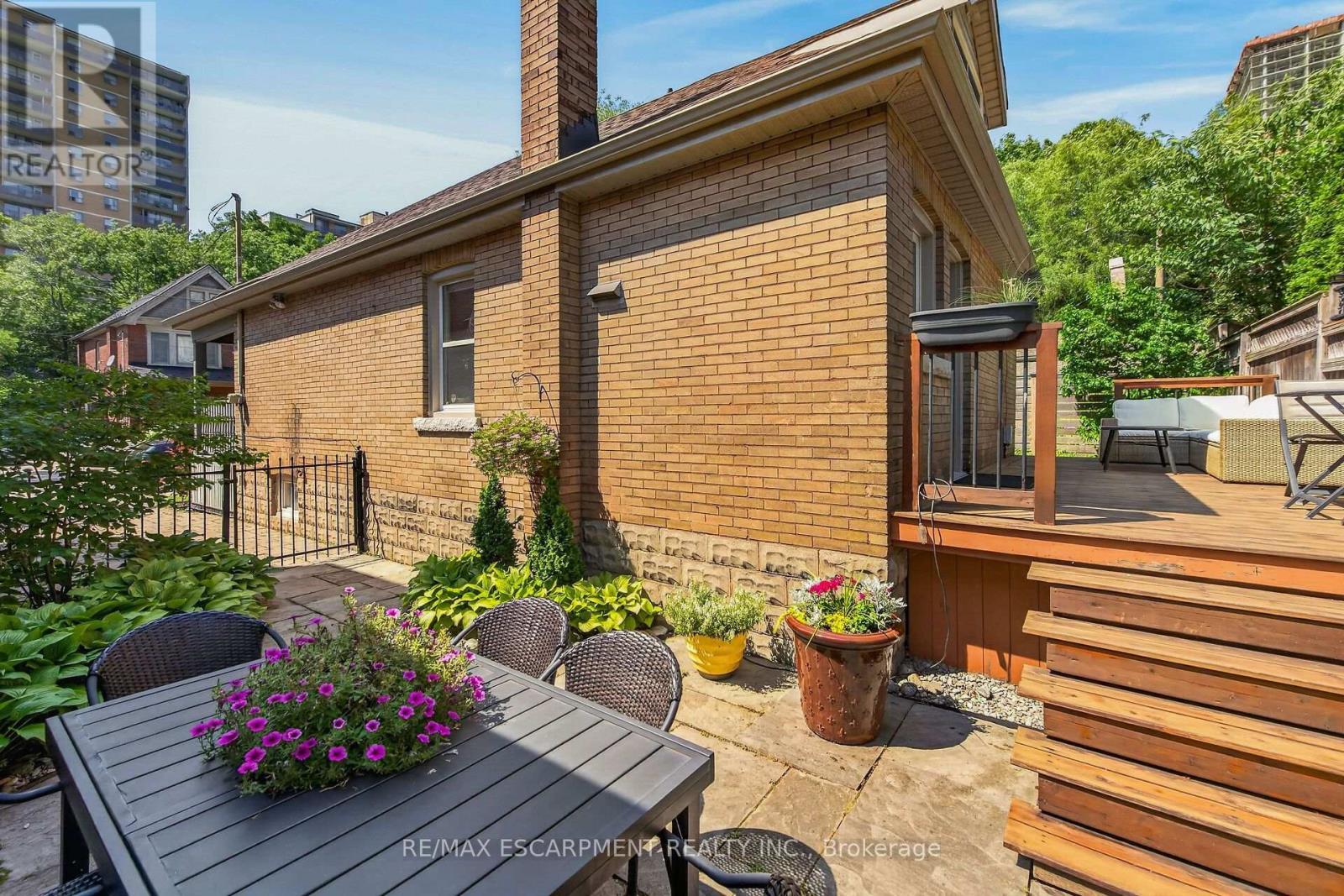 163 Hess Street S, Hamilton, ON