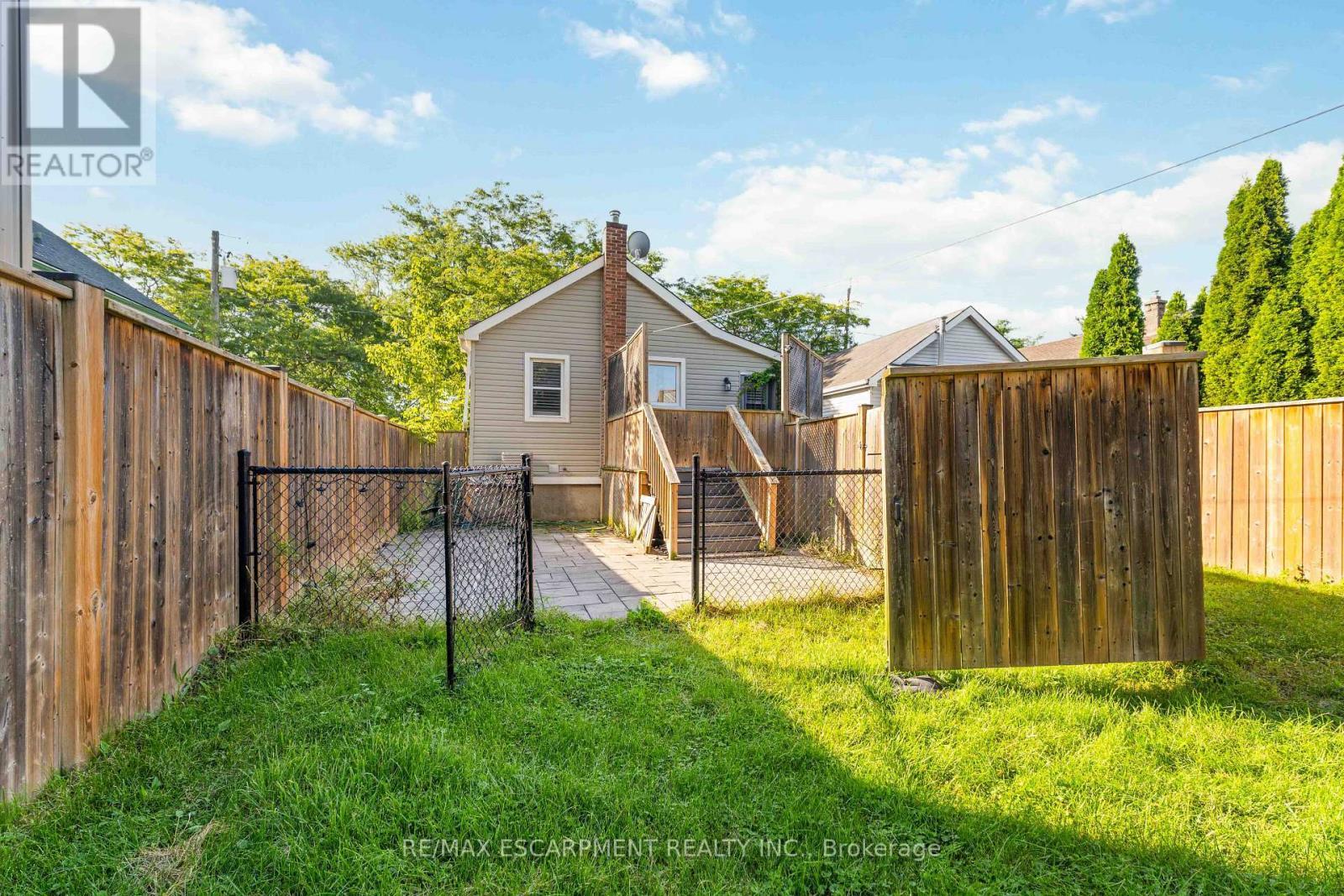37 Maplecrest Avenue, St. Catharines, ON