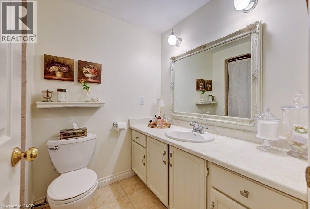469 Westvale Drive, Waterloo, ON