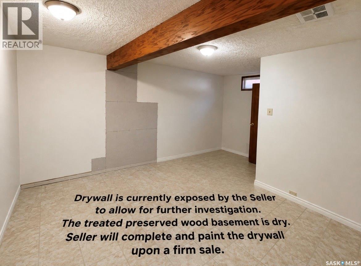 1510 Mckercher Drive, Saskatoon, SK