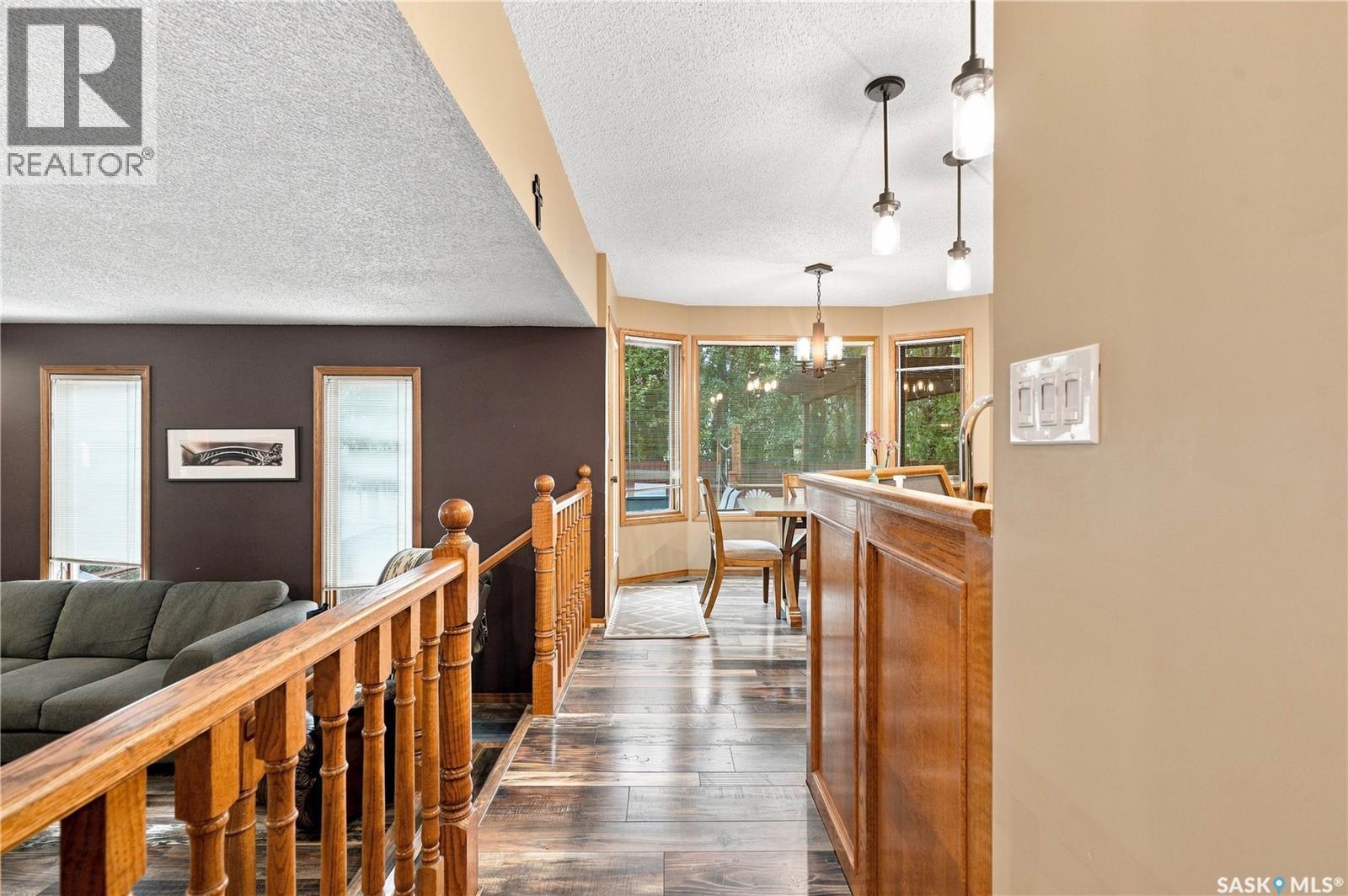 202 Zeman Court, Saskatoon, SK