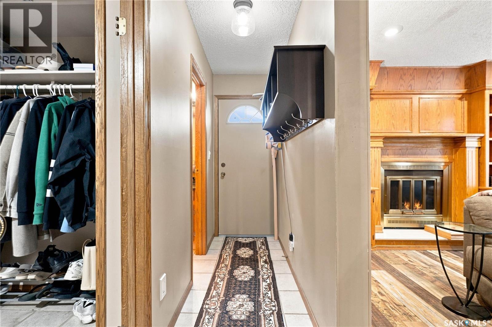 202 Zeman Court, Saskatoon, SK
