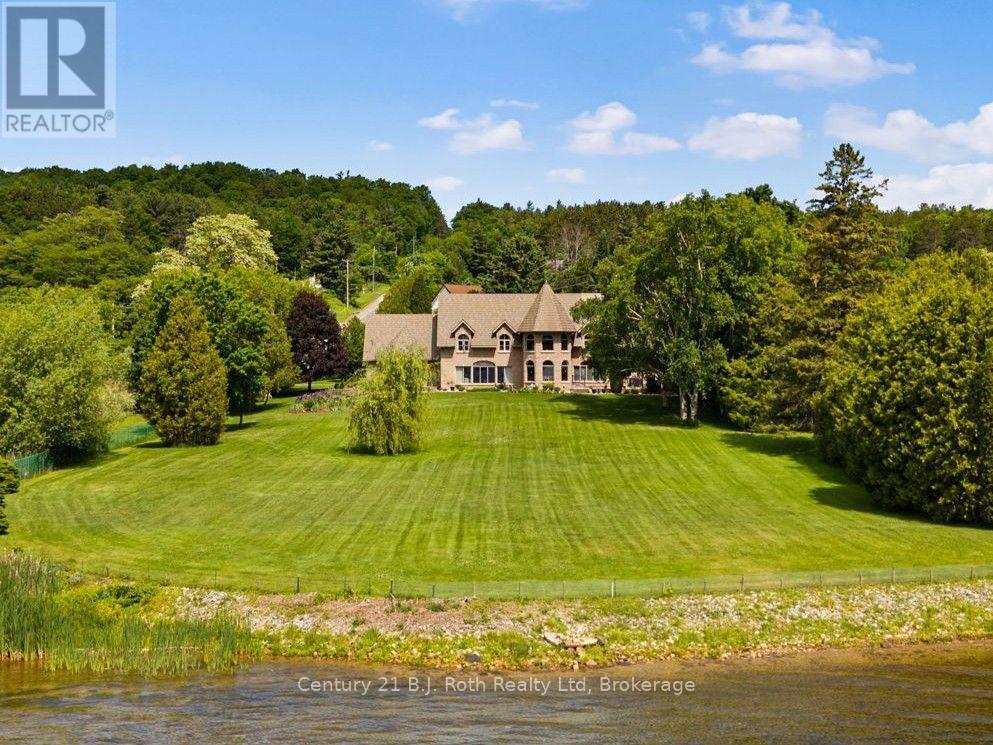 339 Champlain Road, Penetanguishene, ON