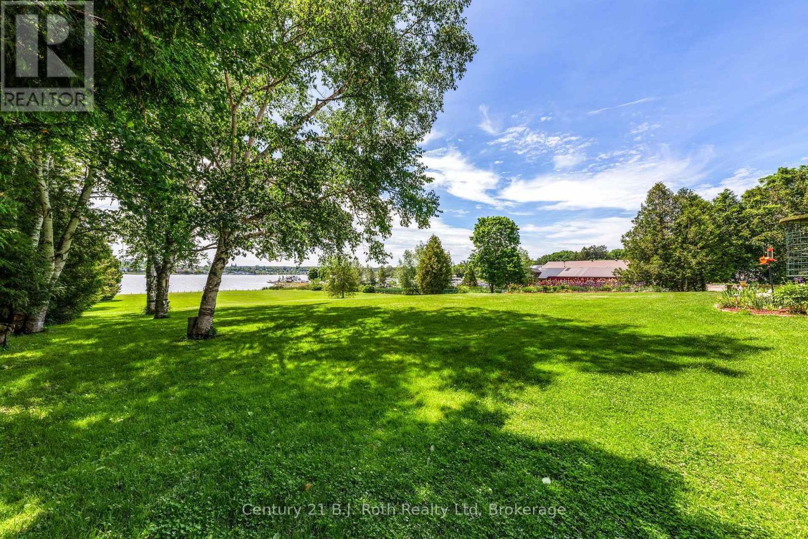 339 Champlain Road, Penetanguishene, ON