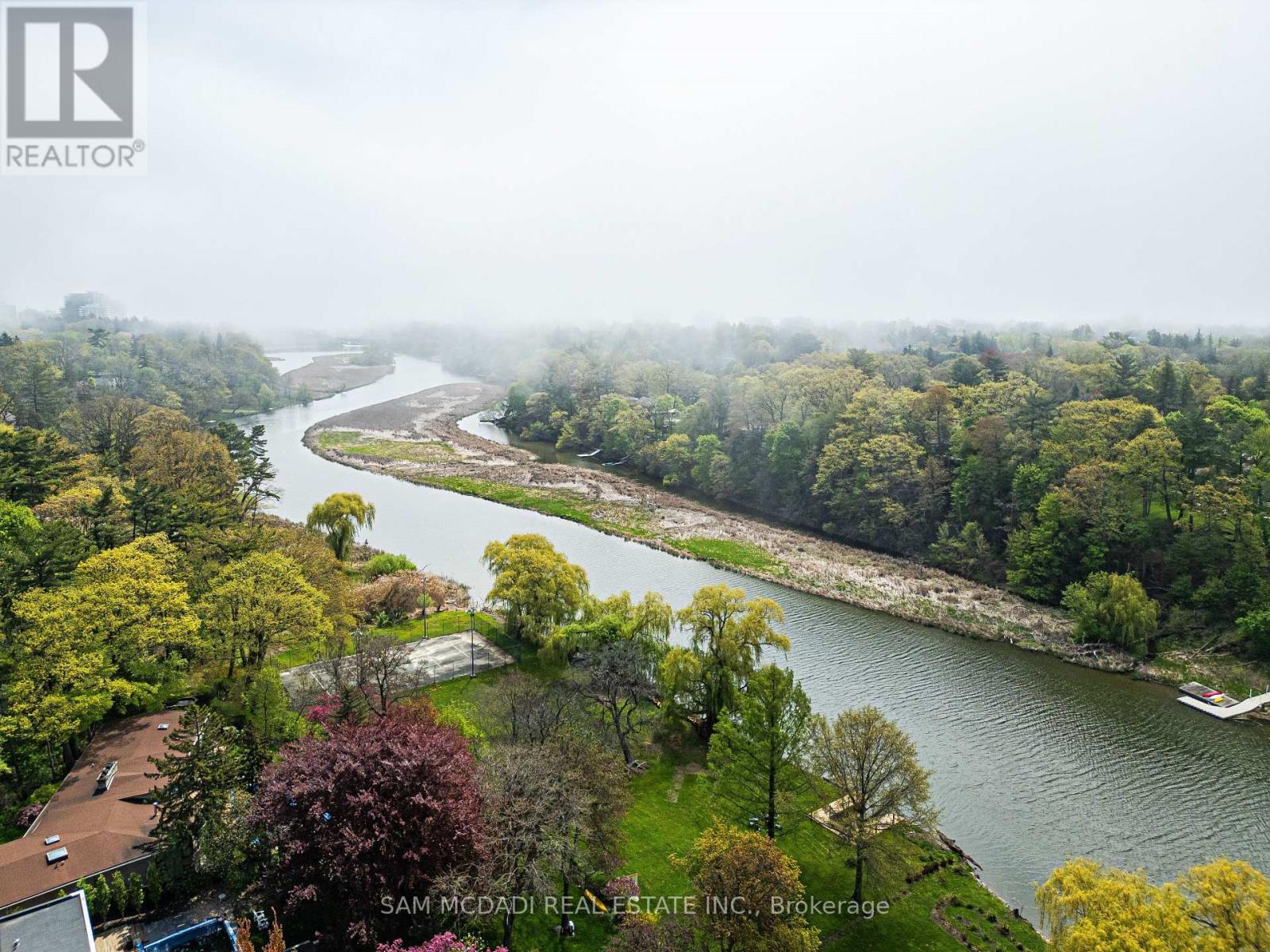 1470 Pinetree Crescent, Mississauga, ON