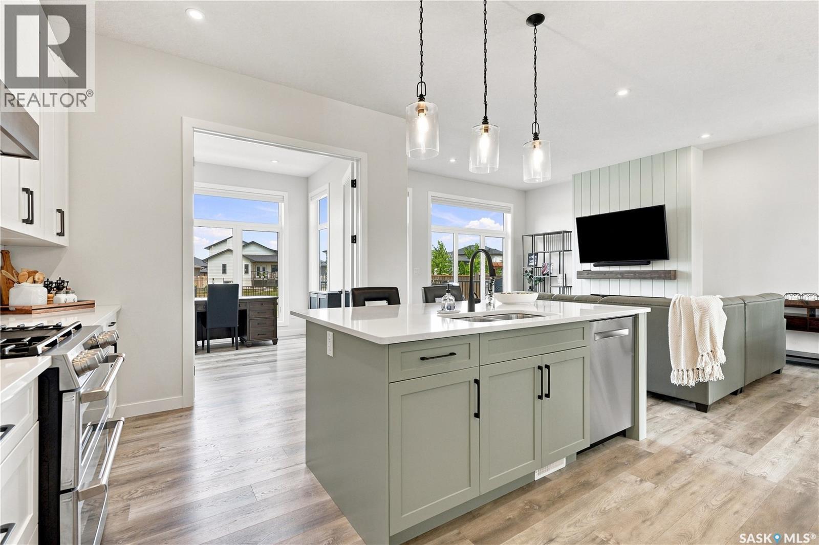 223 Hamm Crescent, Saskatoon, SK