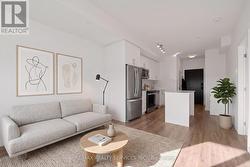1304 - 345 WHEAT BOOM DRIVE Oakville, ON L6H 7X4