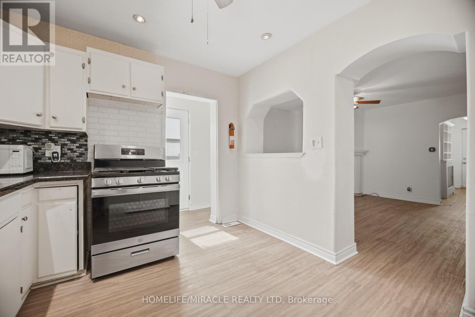 25 Hope Avenue, Hamilton, ON