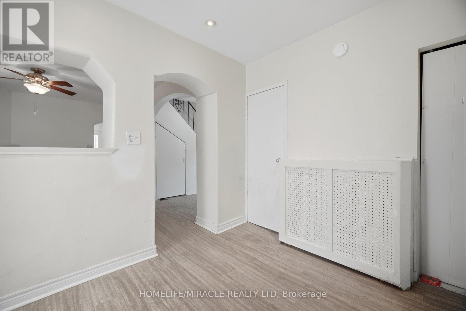 25 Hope Avenue, Hamilton, ON