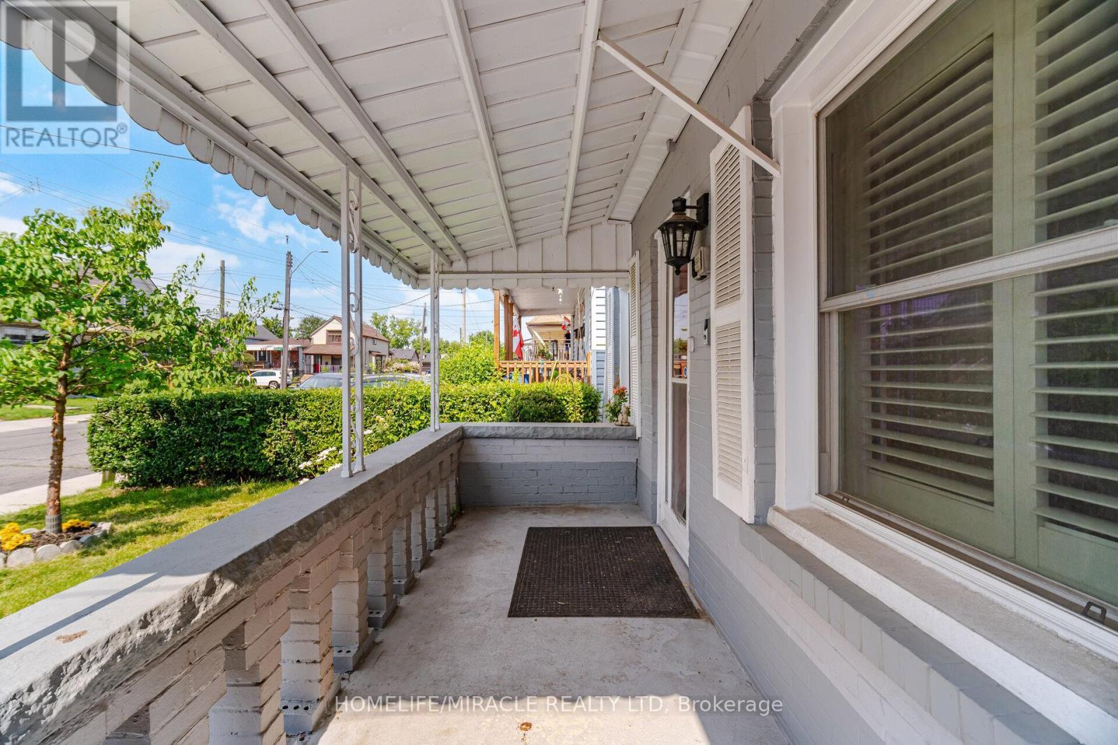 25 Hope Avenue, Hamilton, ON