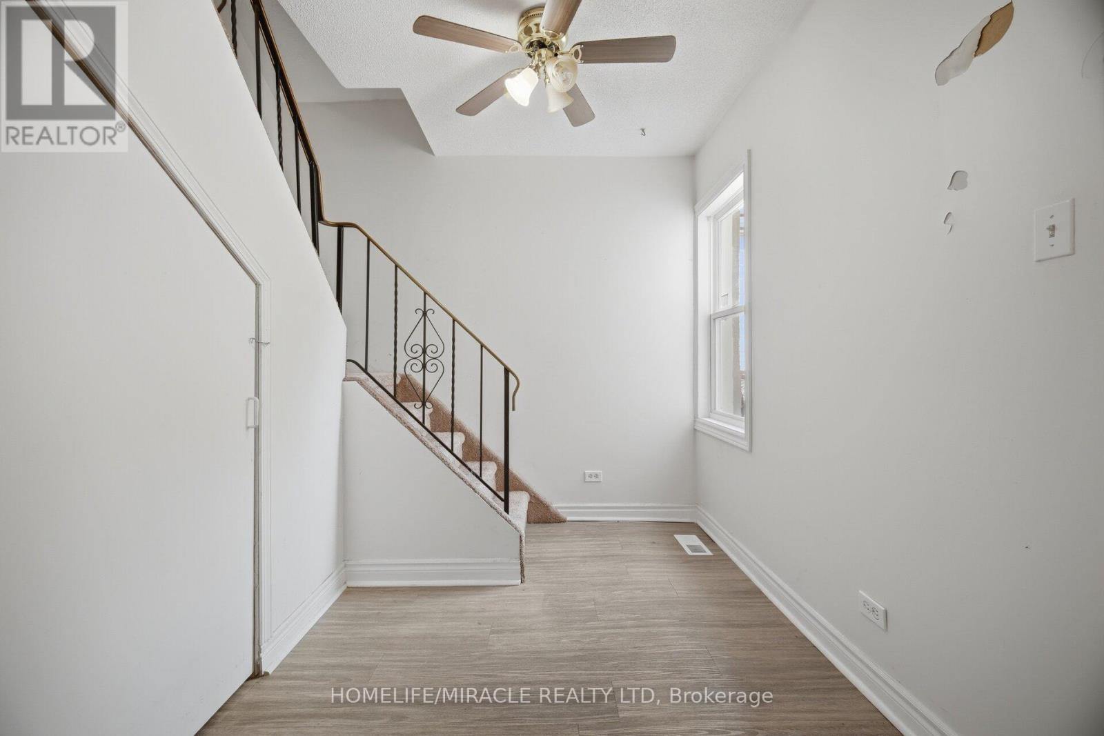 25 Hope Avenue, Hamilton, ON