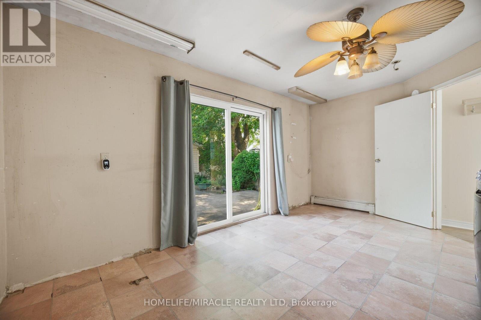 25 Hope Avenue, Hamilton, ON