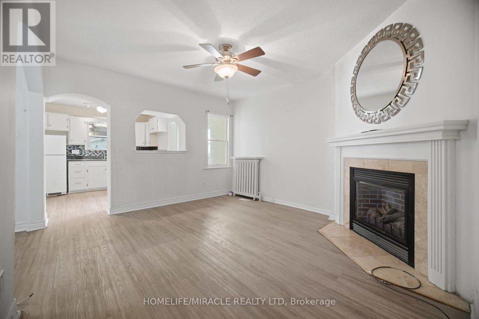 25 Hope Avenue, Hamilton, ON