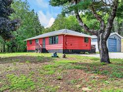 2958 Hillside Boularderie Road Southside Boularderie, NS B1Y 2R8