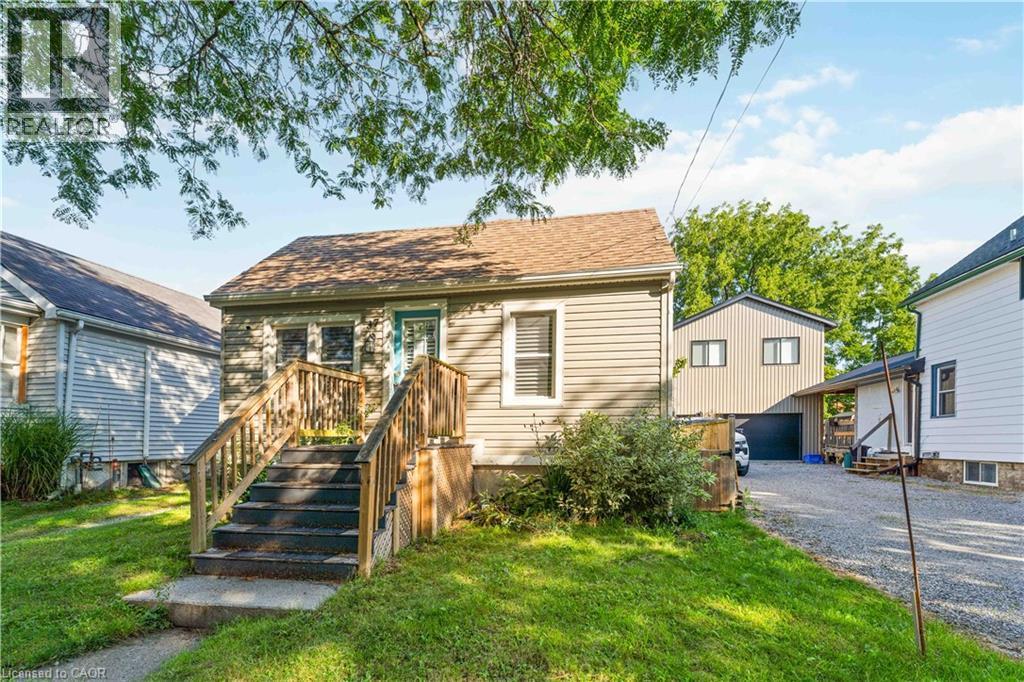 37 Maplecrest Avenue, St. Catharines, ON