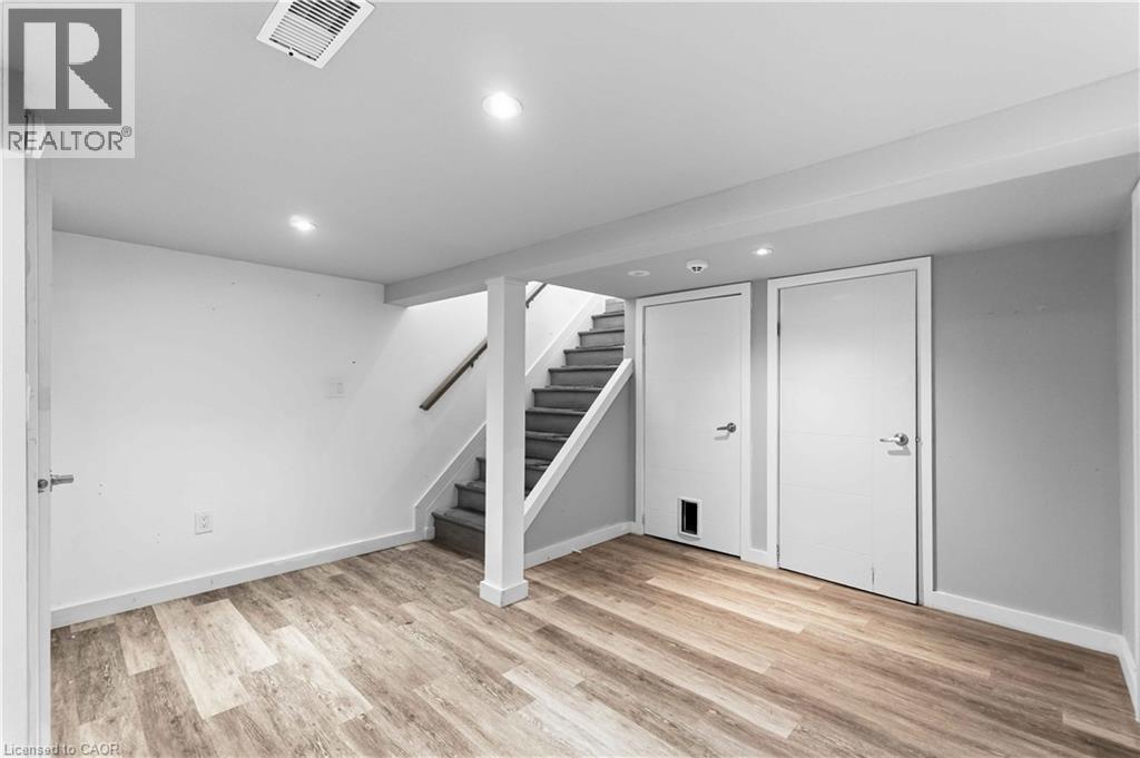 37 Maplecrest Avenue, St. Catharines, ON