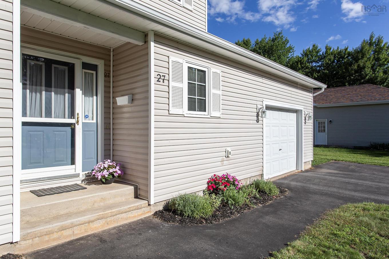27 Pinecrest Drive, Middleton, NS