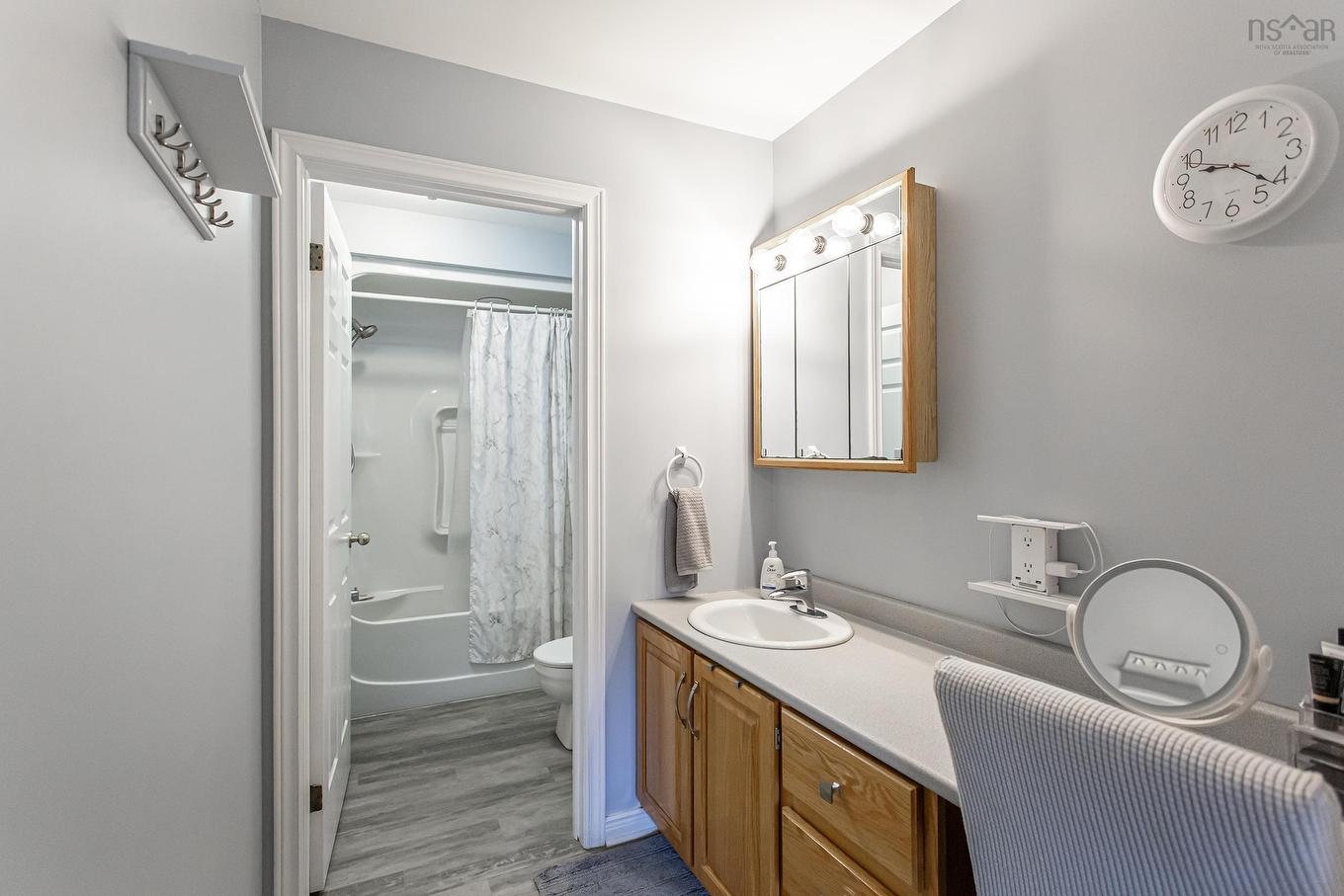 27 Pinecrest Drive, Middleton, NS