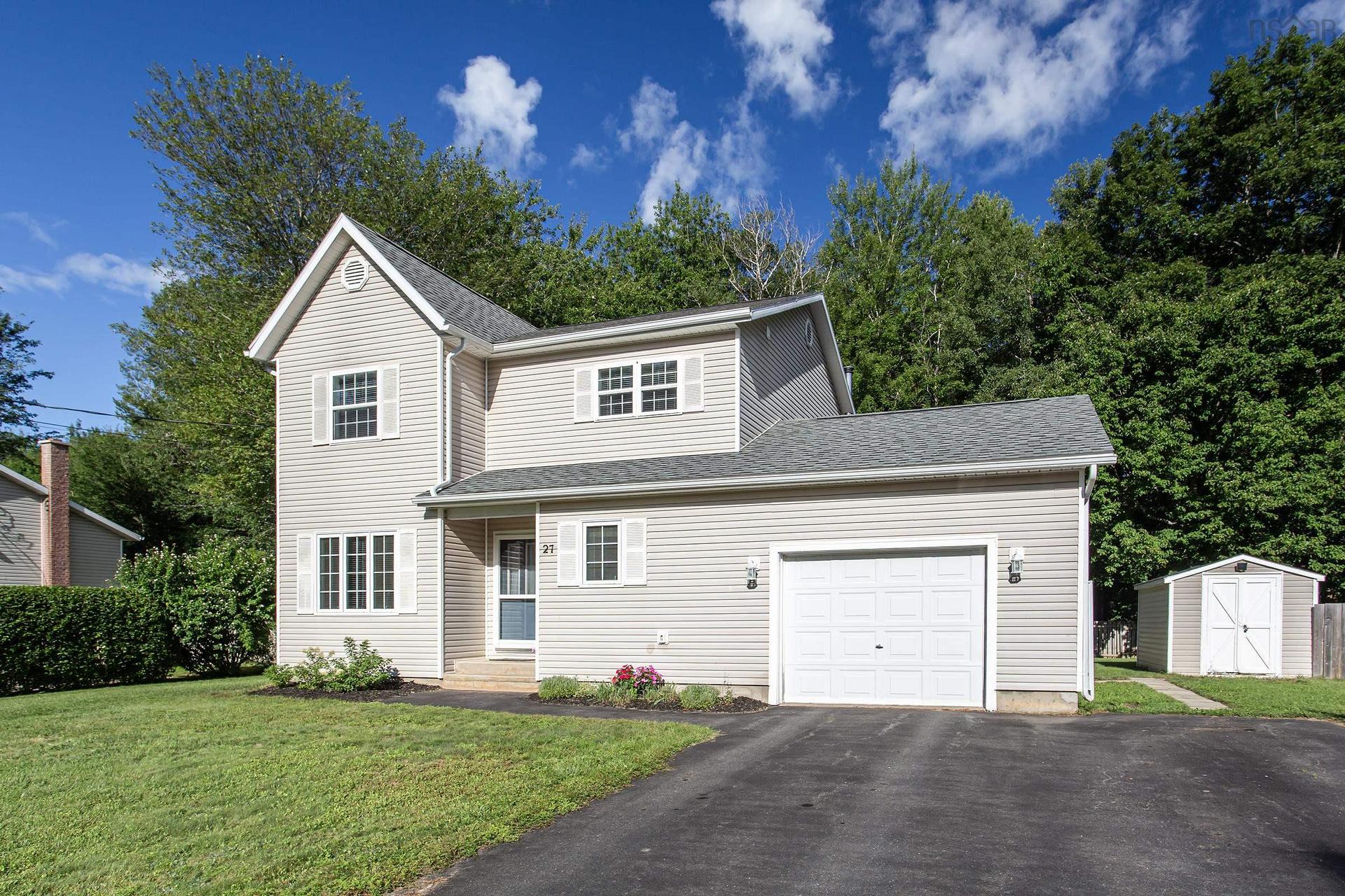 27 Pinecrest Drive, Middleton, NS