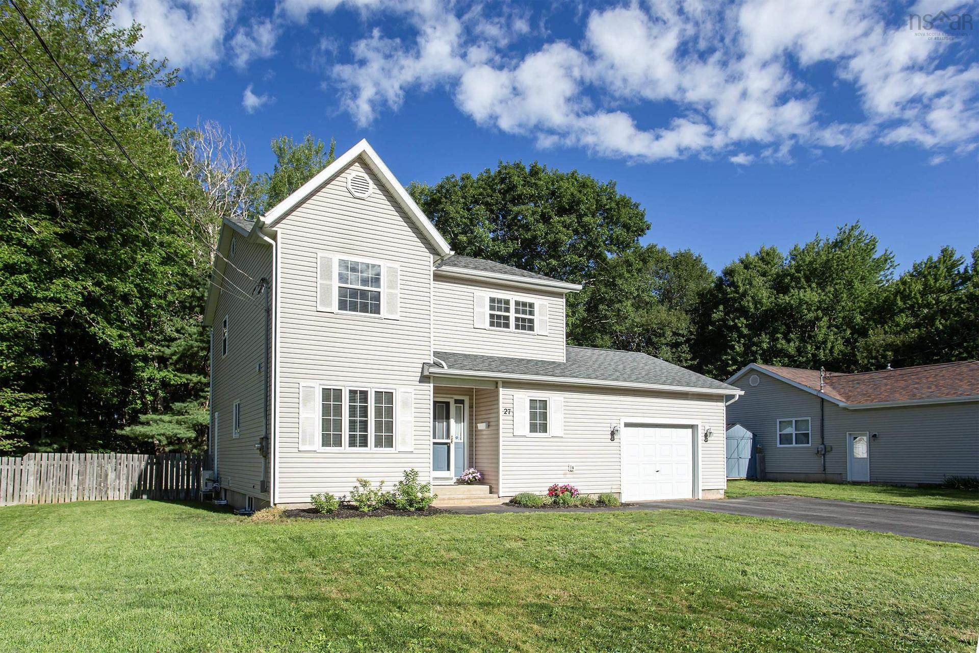 27 Pinecrest Drive, Middleton, NS