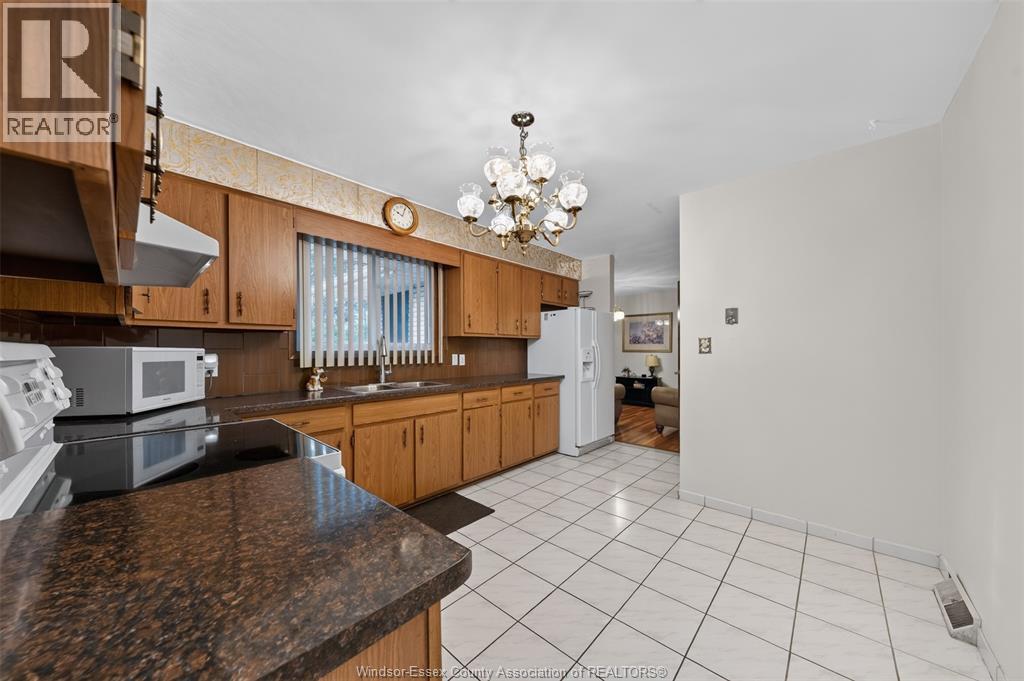 39 Johnson Avenue, Leamington, ON