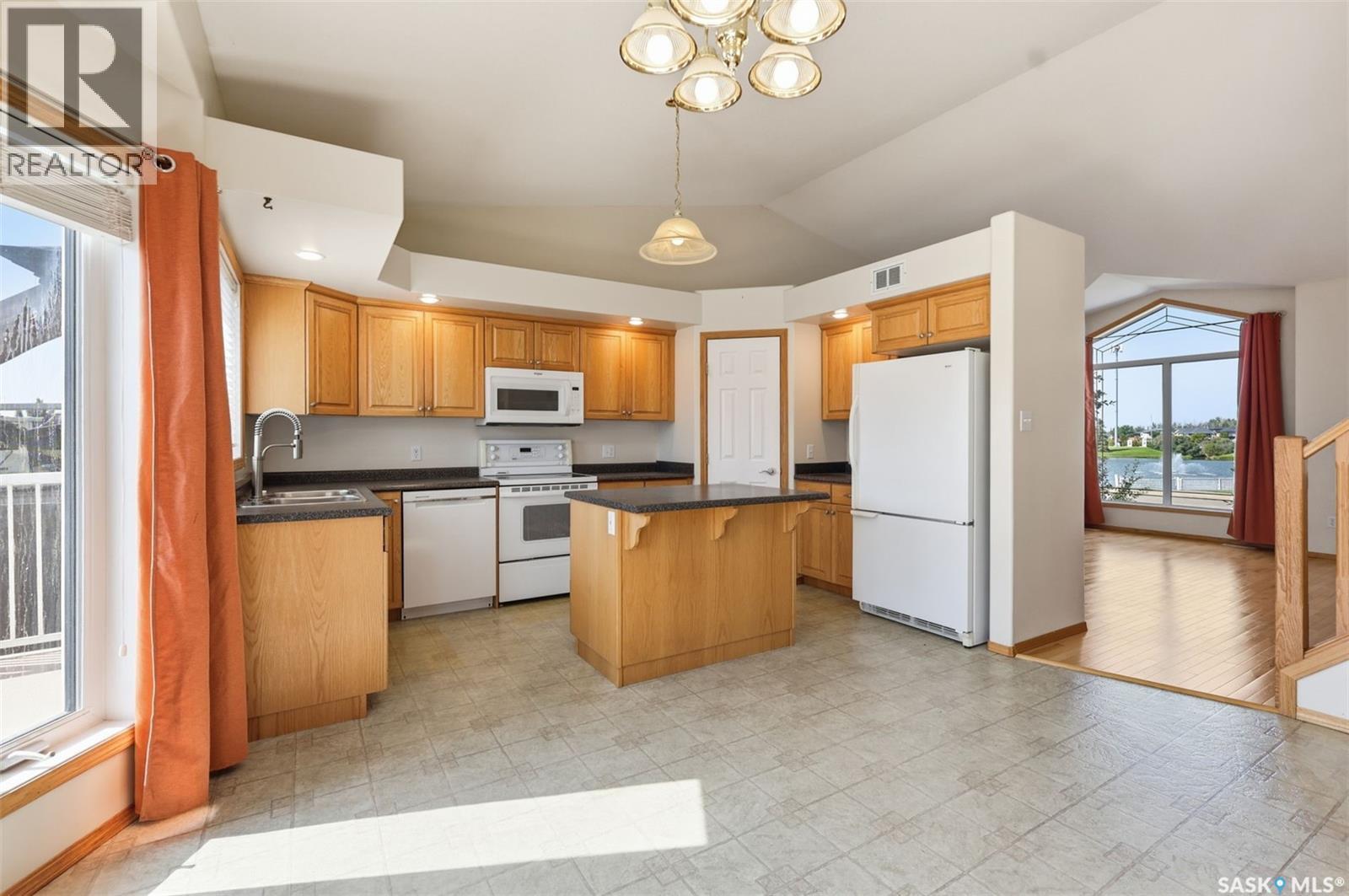 506 Crystal Springs Drive, Warman, SK