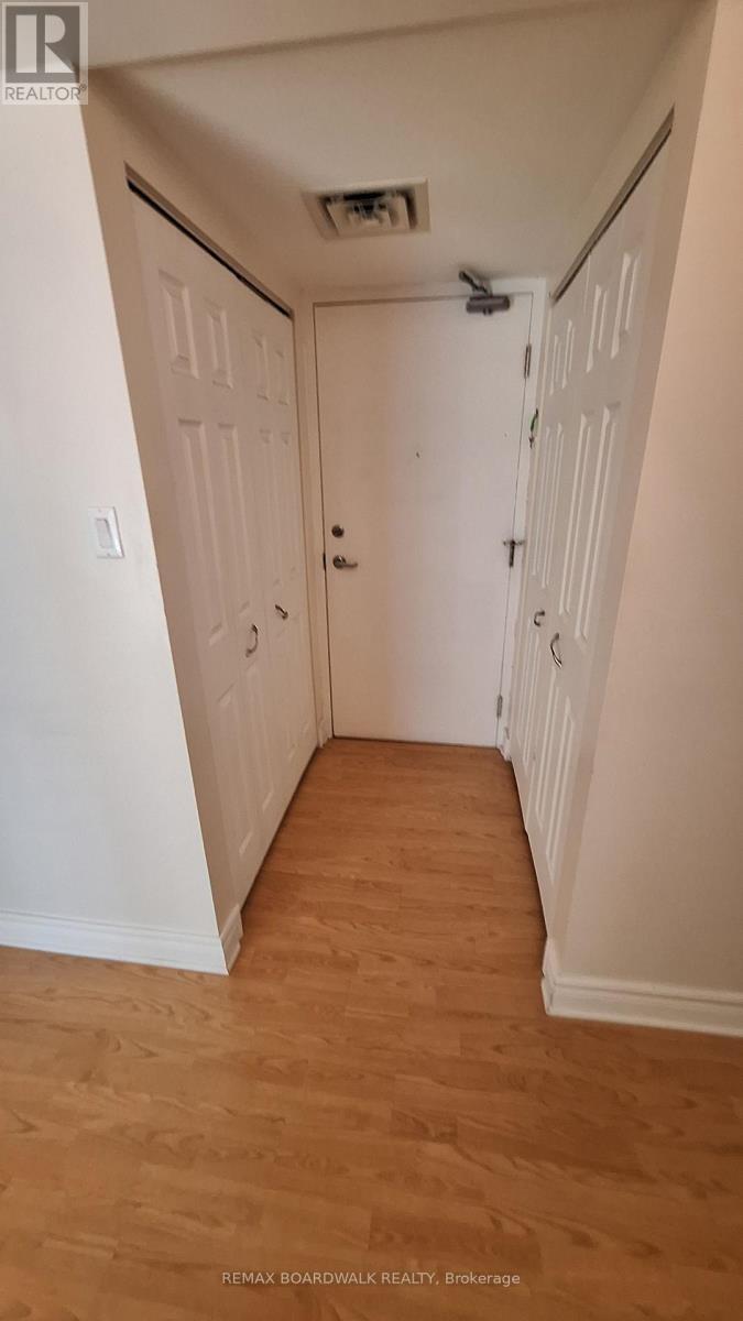 entrance - 206 - 330 Centrum Boulevard, Ottawa, ON