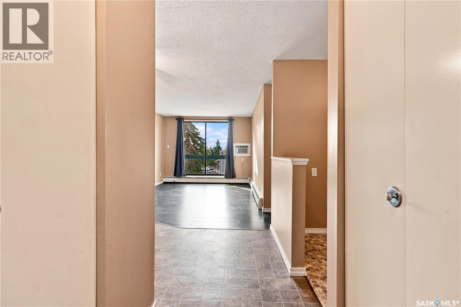301 34 Nollet Avenue, Regina, SK