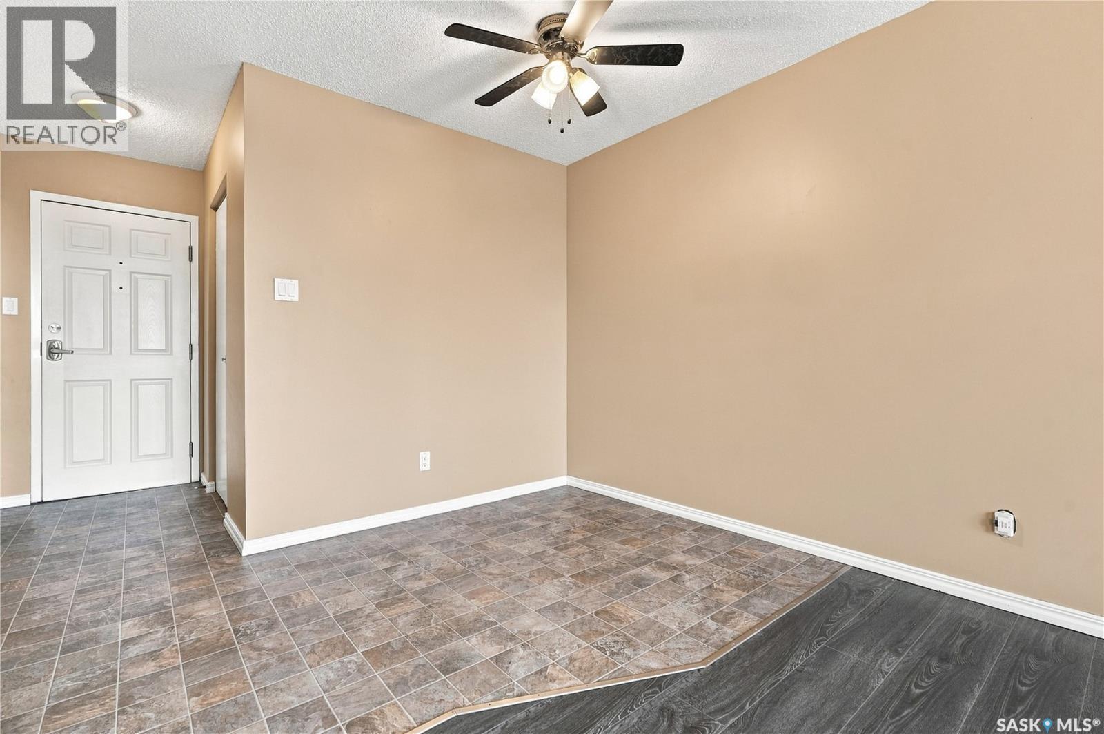 301 34 Nollet Avenue, Regina, SK