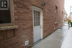 BSMT - 7 LLOYD CRESCENT Brampton, ON L7A 4J5