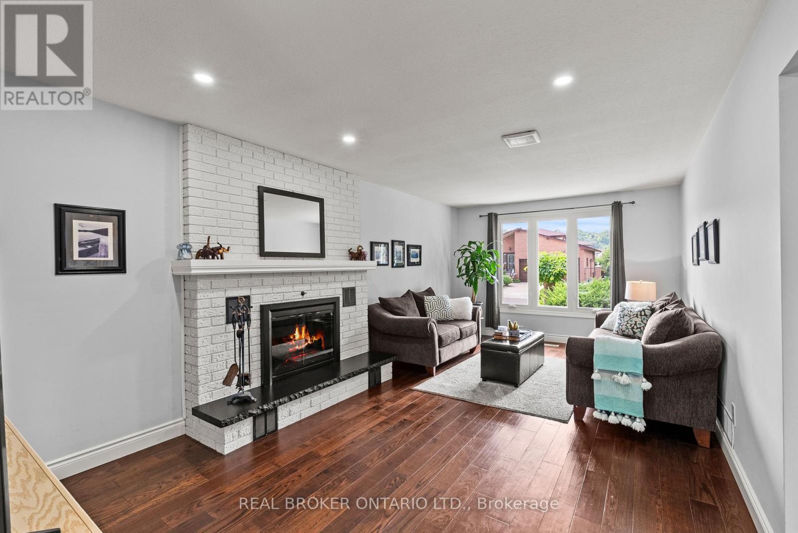 87 Monte Drive, Hamilton, ON