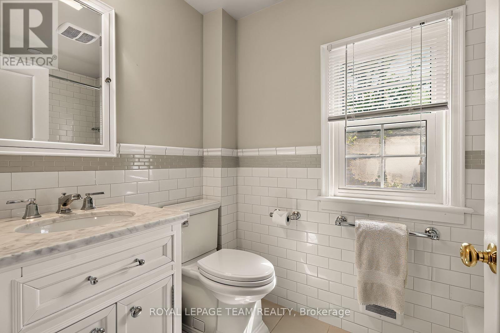 766 Eastbourne Avenue, Ottawa, ON