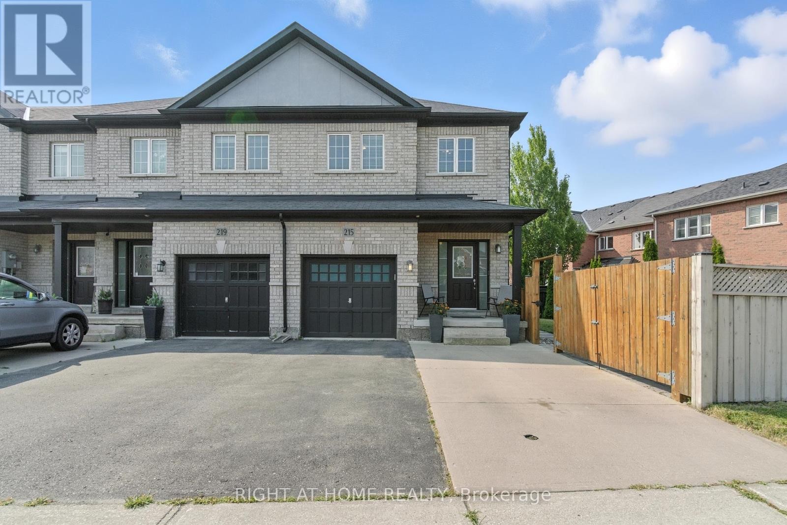 215 Canada Drive, Vaughan, ON