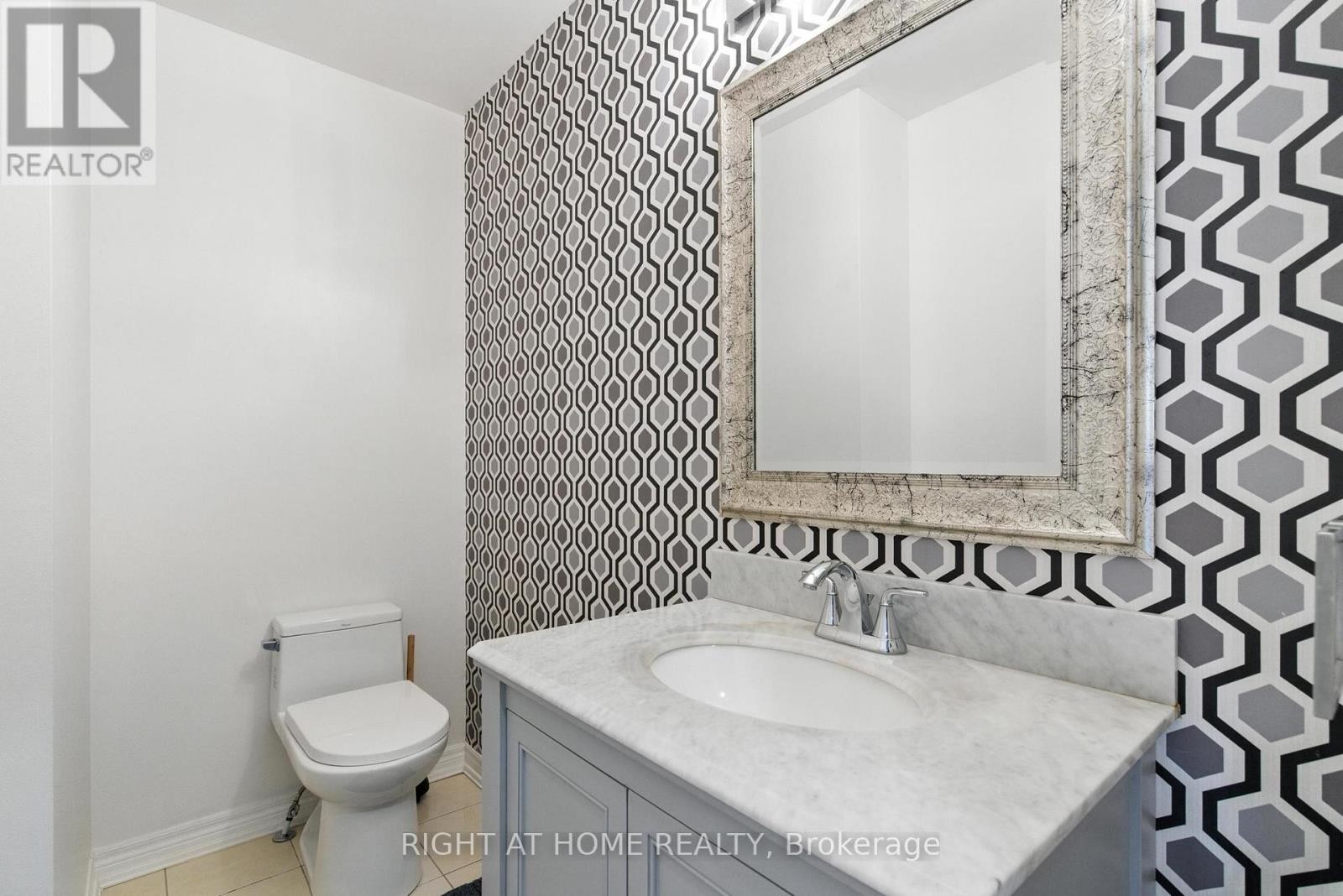 215 Canada Drive, Vaughan, ON