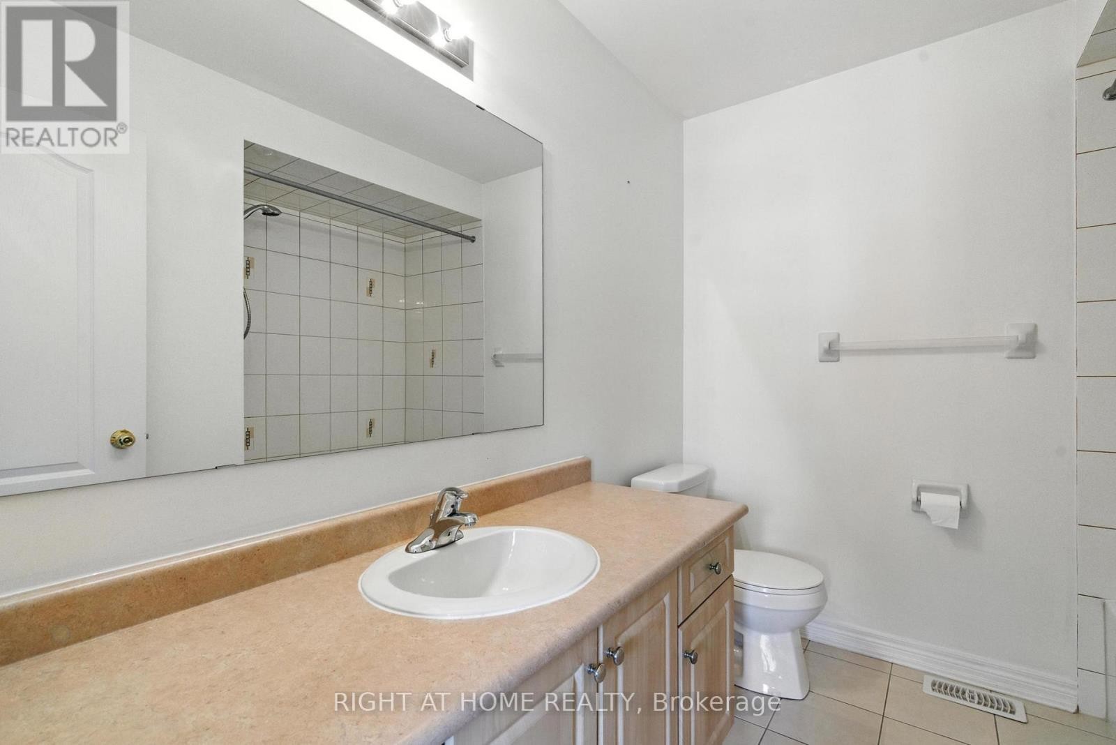215 Canada Drive, Vaughan, ON